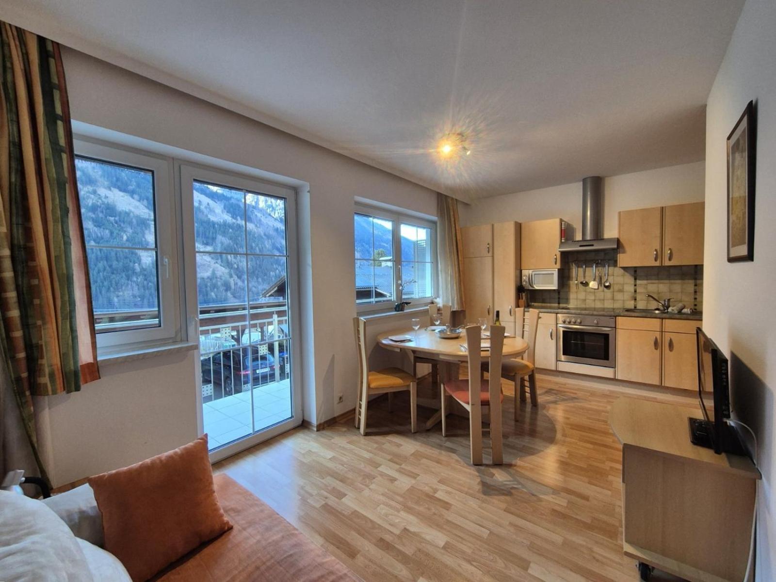 Appartementhaus Flattach Goritschnig Bagian luar foto