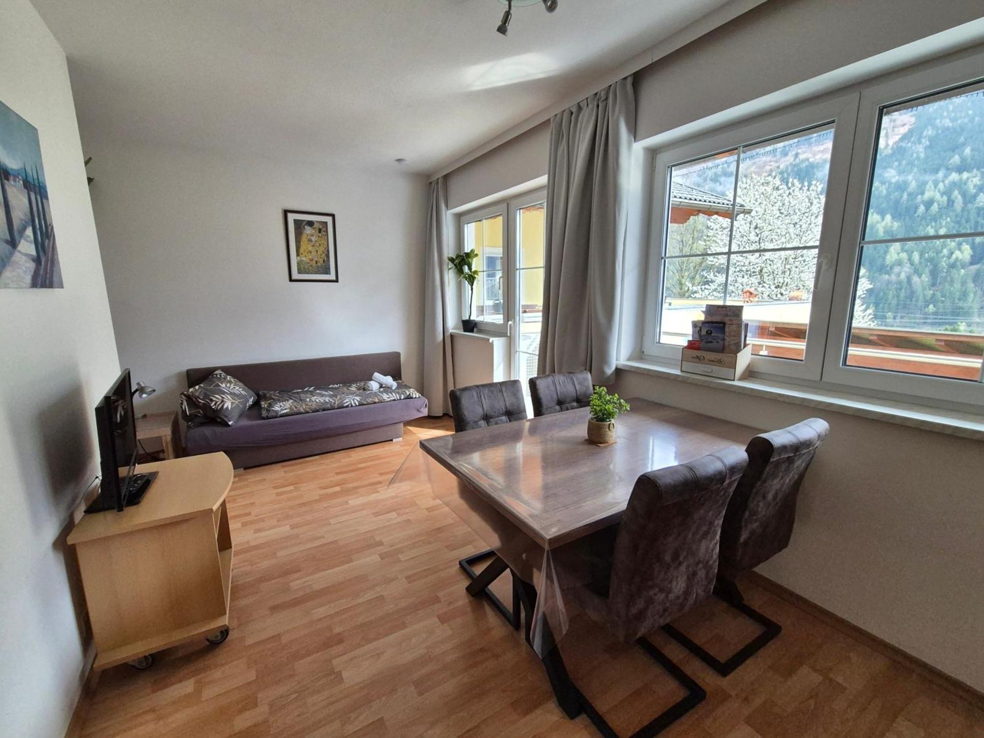 Appartementhaus Flattach Goritschnig Bagian luar foto