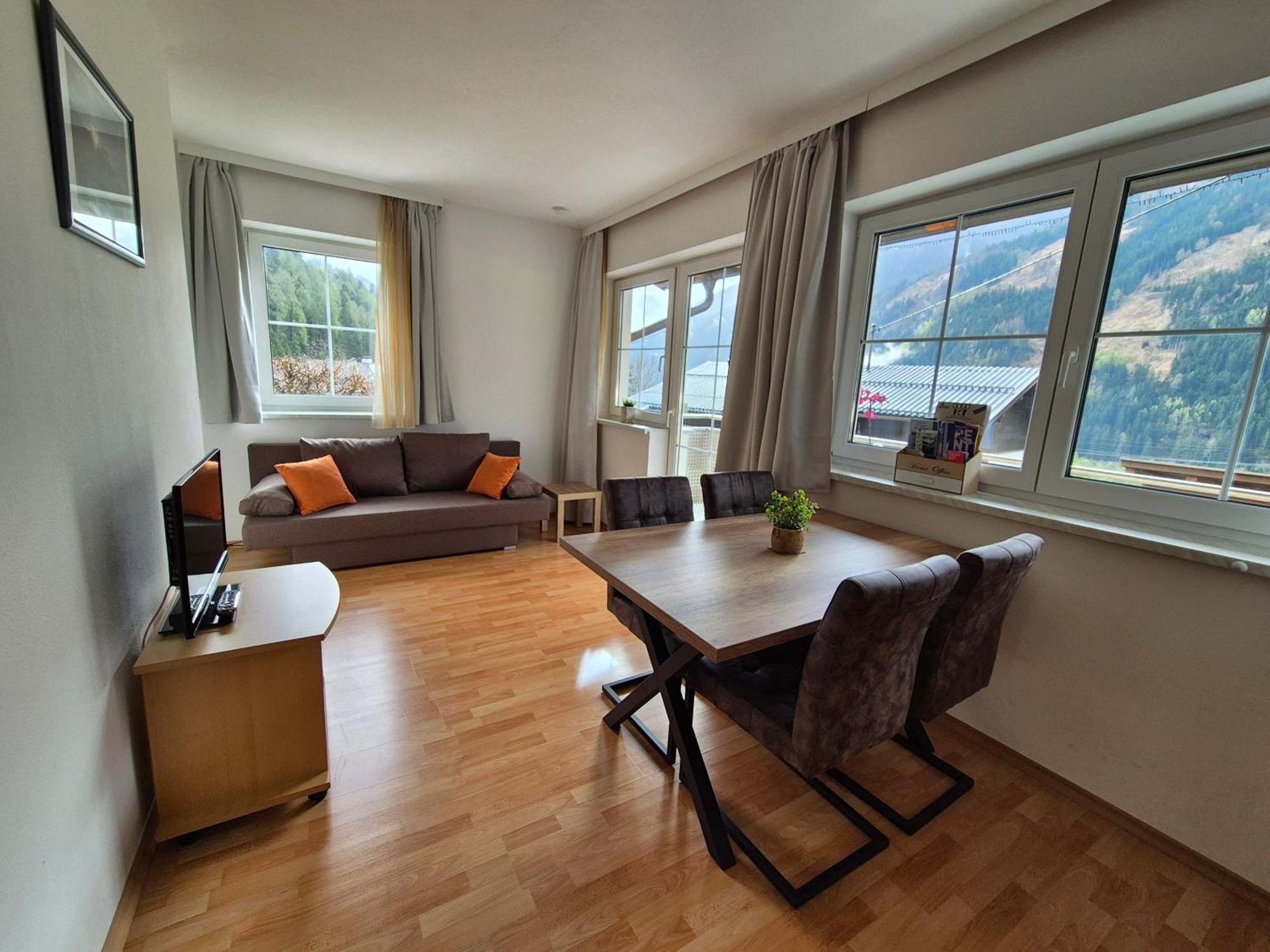 Appartementhaus Flattach Goritschnig Bagian luar foto