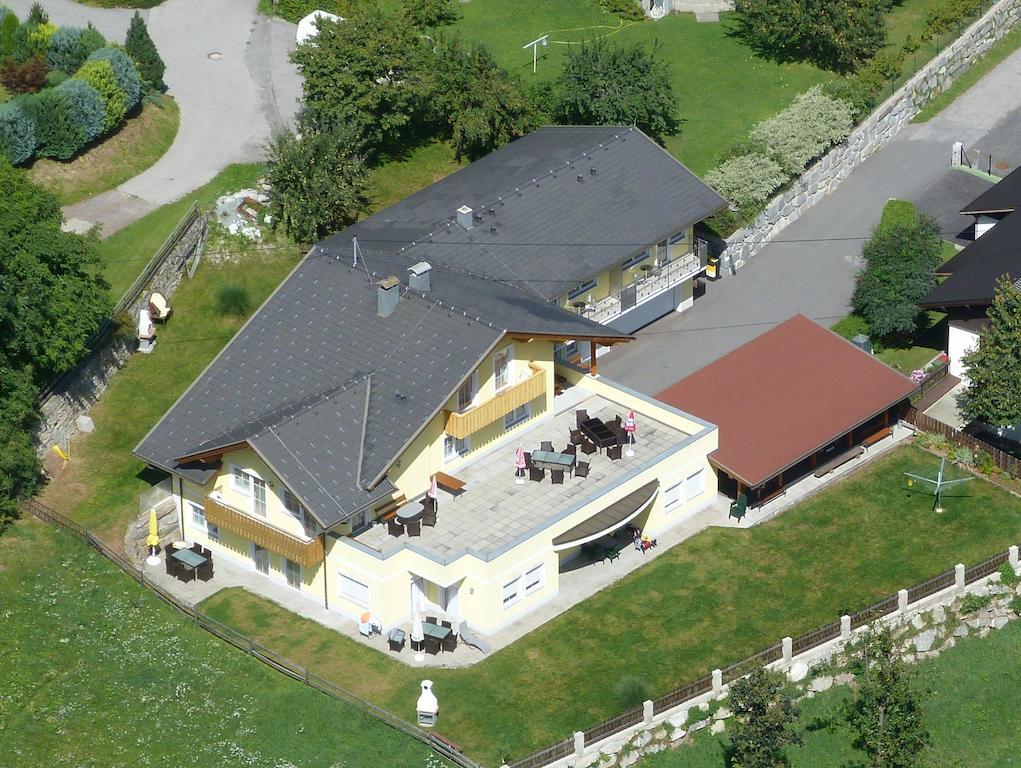 Appartementhaus Flattach Goritschnig Bagian luar foto